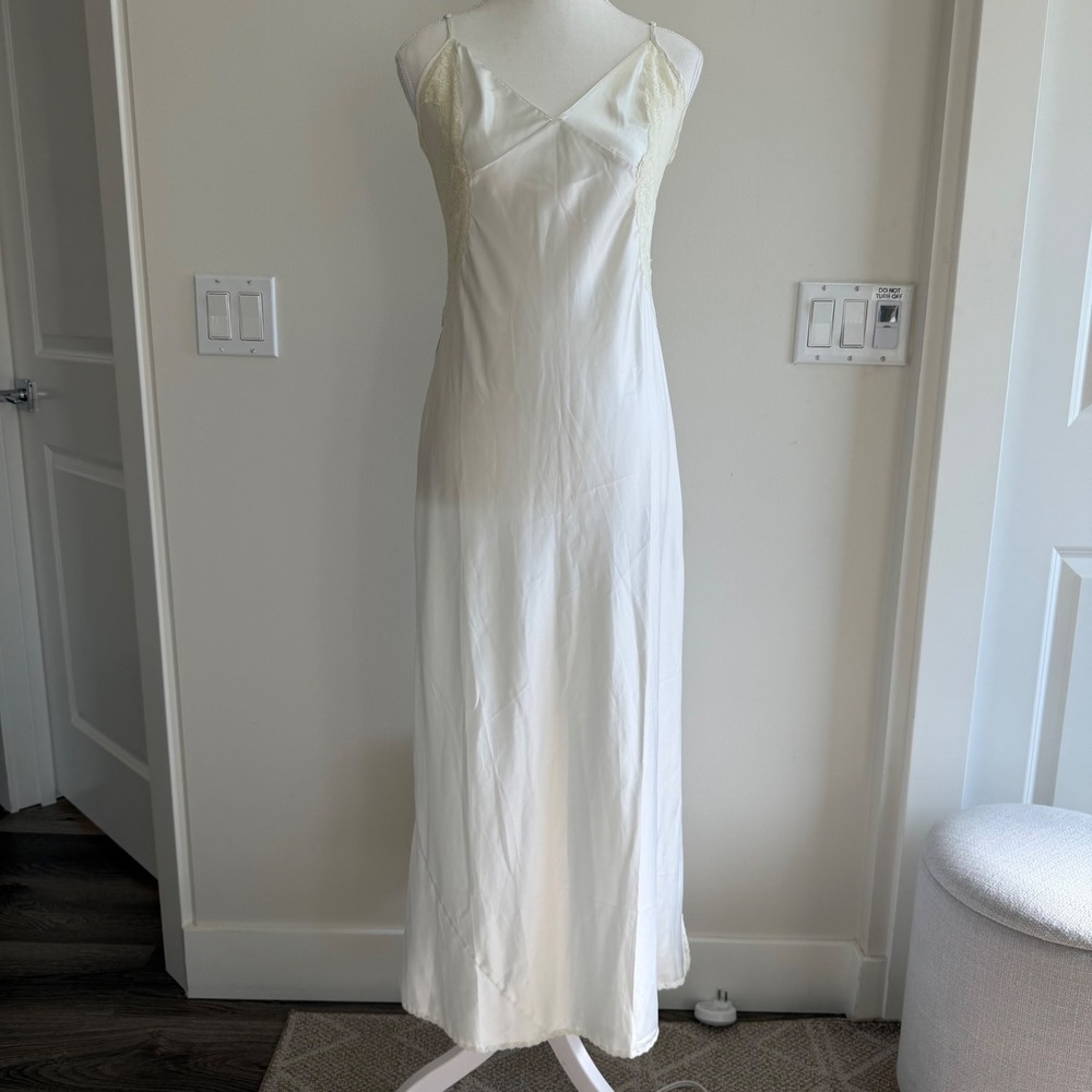Victoria's Secret Lace Trim Sequin Slip Dress Ivory Womens Small Bridal